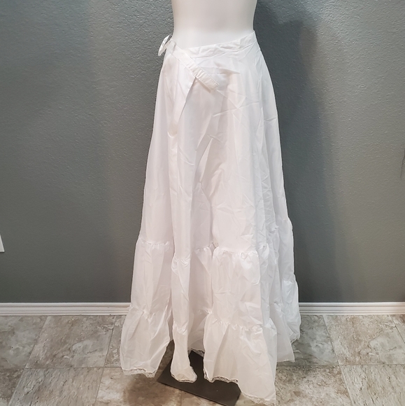 VTG David's Bridal Satin A-line Wedding Dress - Picture 7 of 11